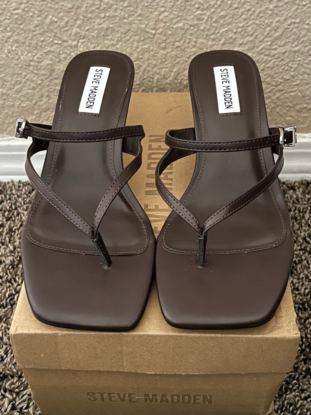 Steve Madden Women's Samann Sandals Dark Brown Color Size-9M